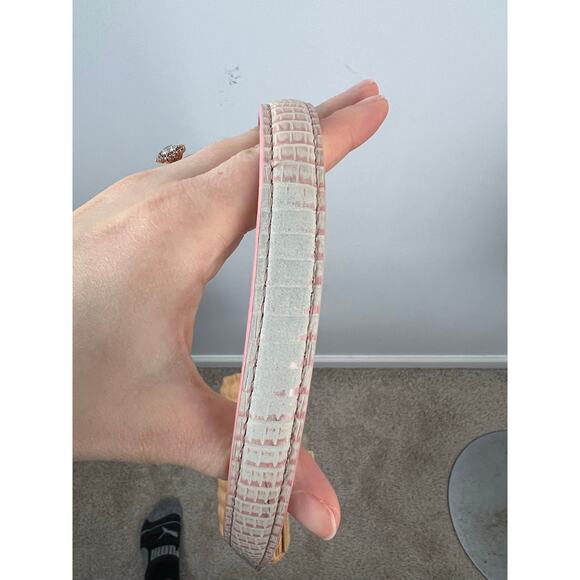 Pamela Munson Caroline Wicker Rattan Crossbody Bag w Pink Reptile Trim - Picture 10 of 10